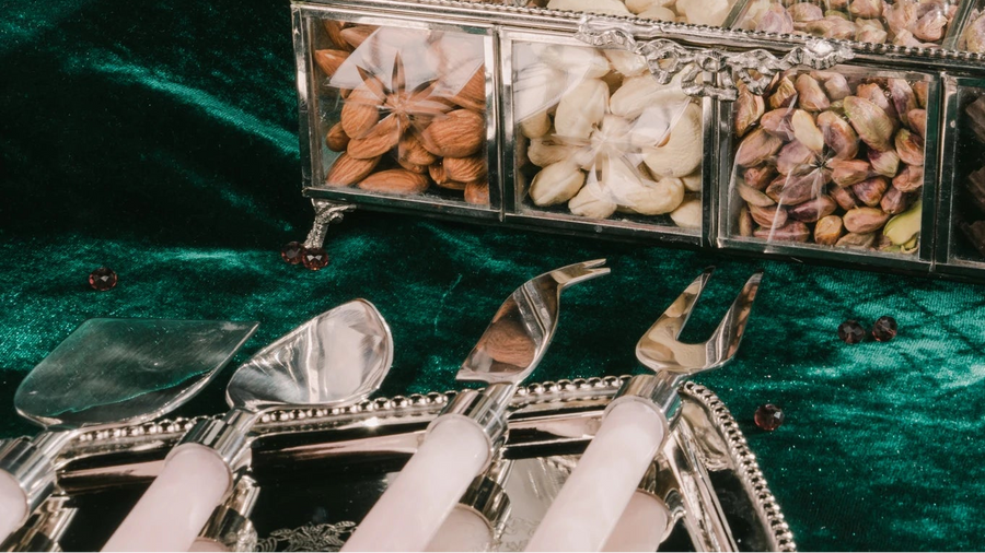 Silver Crest Studded Engraved Mini Tray