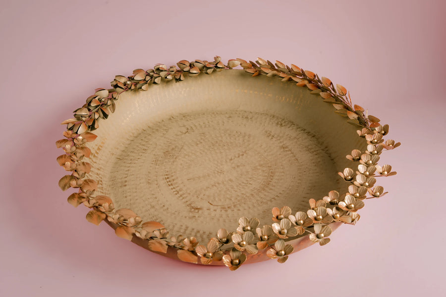 Floral Crest Tray 28"