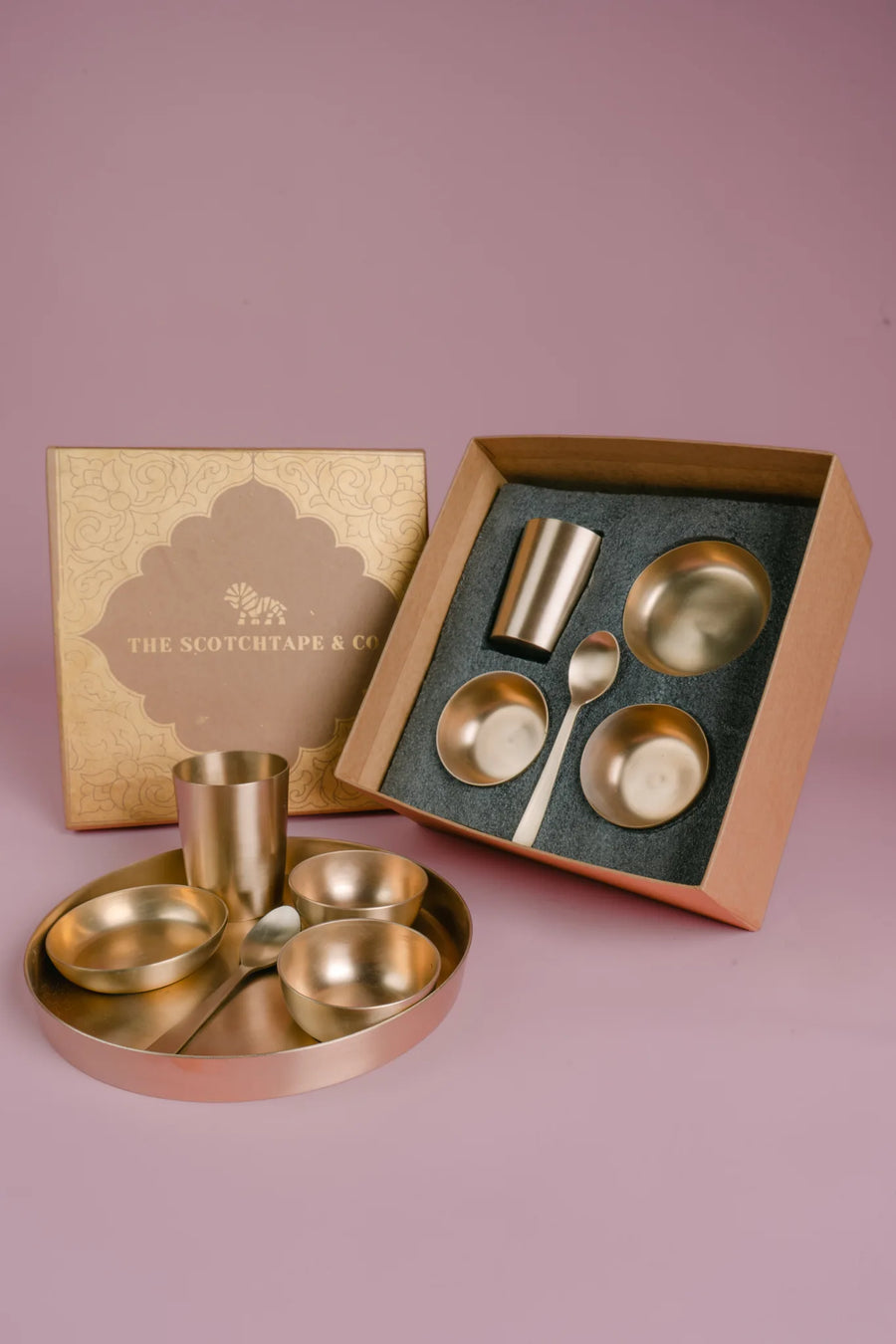 Ananda: Kansa Thaali Set (Set of 6)