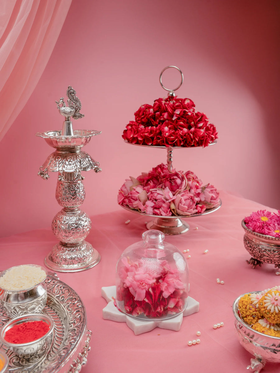 Makrana Marble Lotus with Cloche