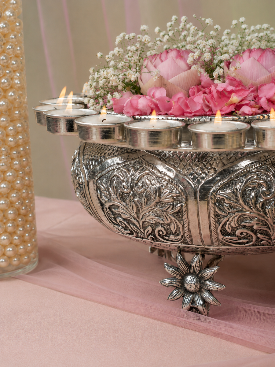 Surkhaab: Engraved T-Light Urli