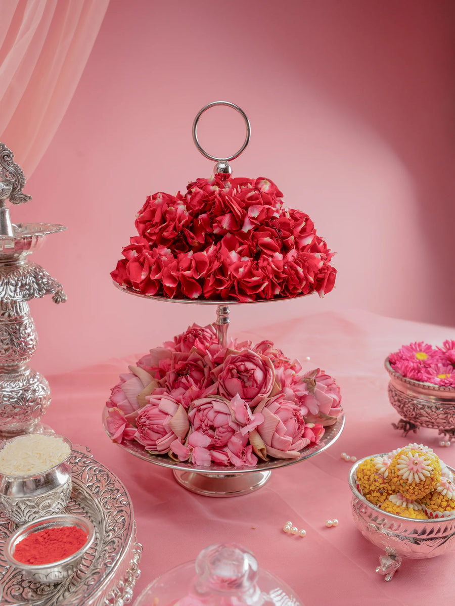 Fairmont 2-Tiered Stand